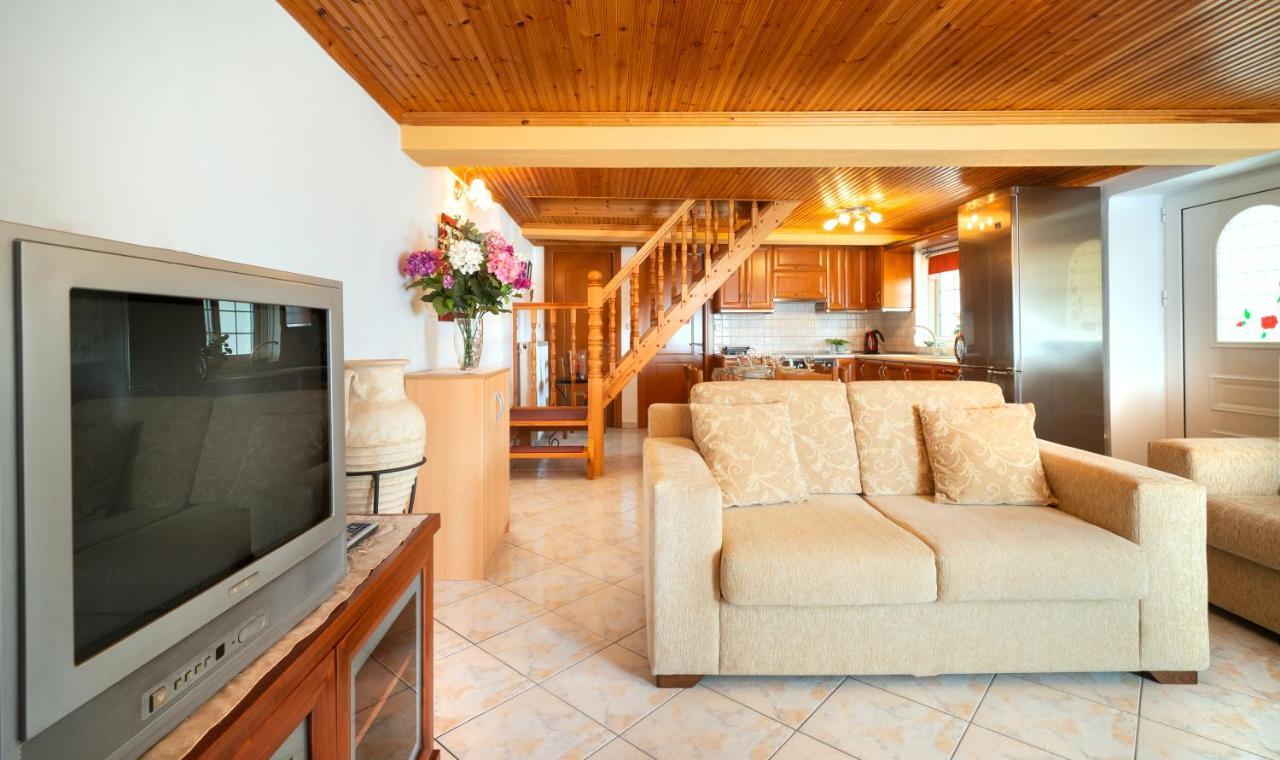 Villa Nicole Theologos  Екстер'єр фото